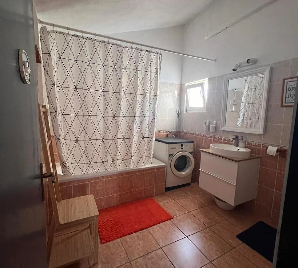 Nona Aurora - Eufemia Beach Apartment Rab Town