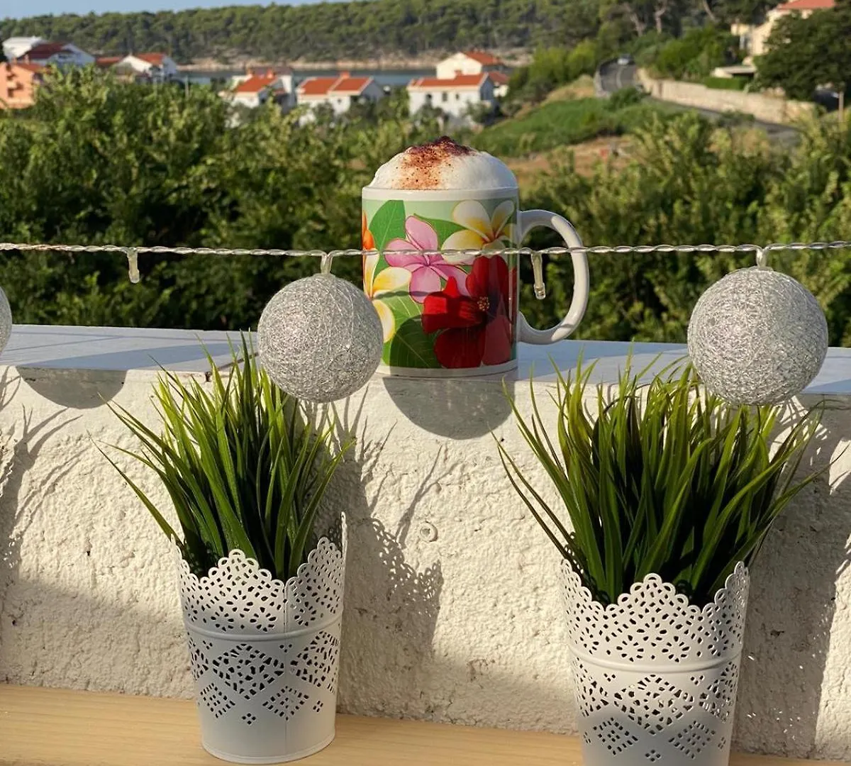 Nona Aurora - Eufemia Beach Apartment Rab Town Croatia